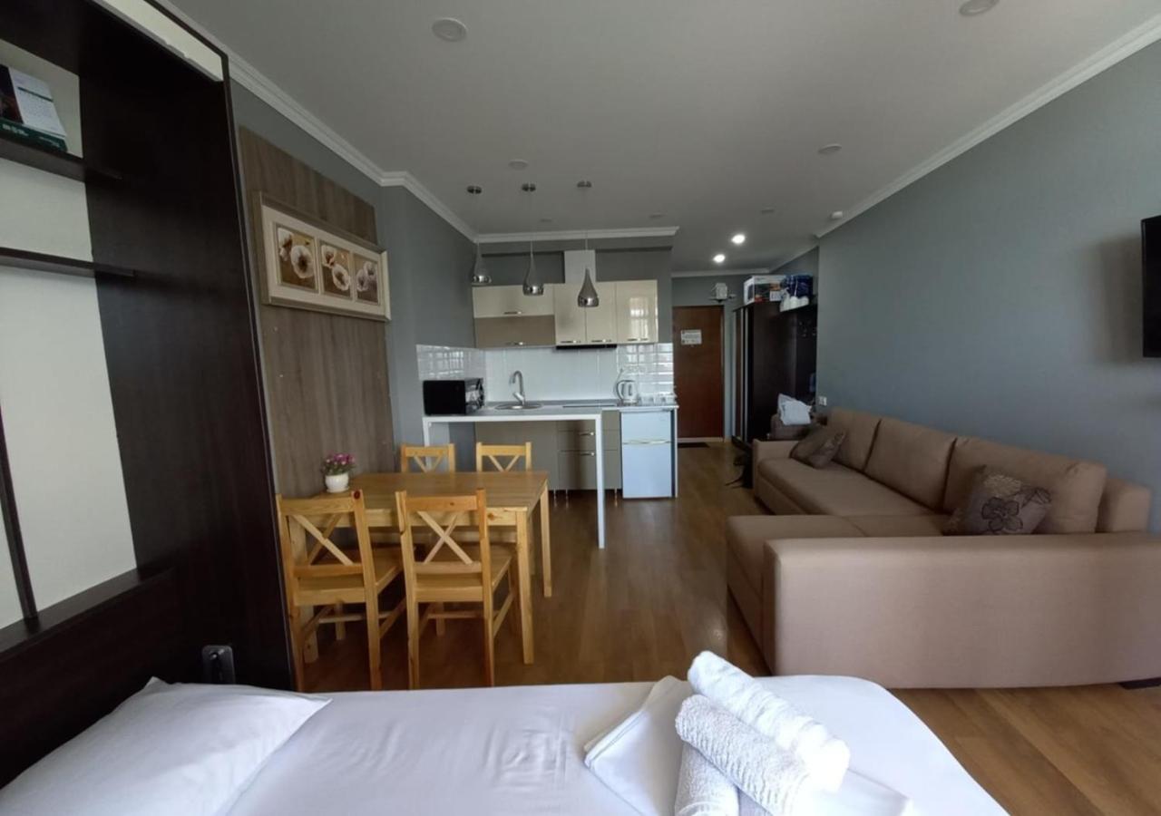 Apartment Marina In Apart-Hotel Residence باتومي المظهر الخارجي الصورة